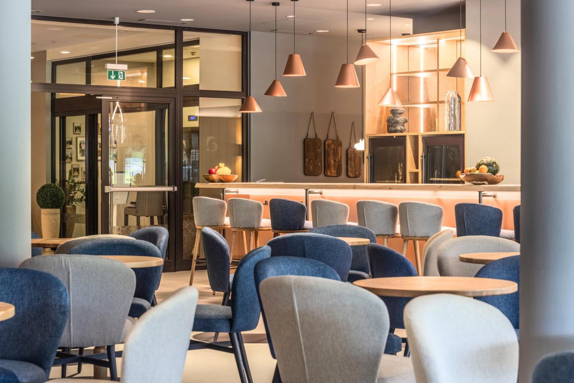 Aldiana Club Salzkammergut Und Grimmingtherme Bad Mitterndorf Bagian luar foto